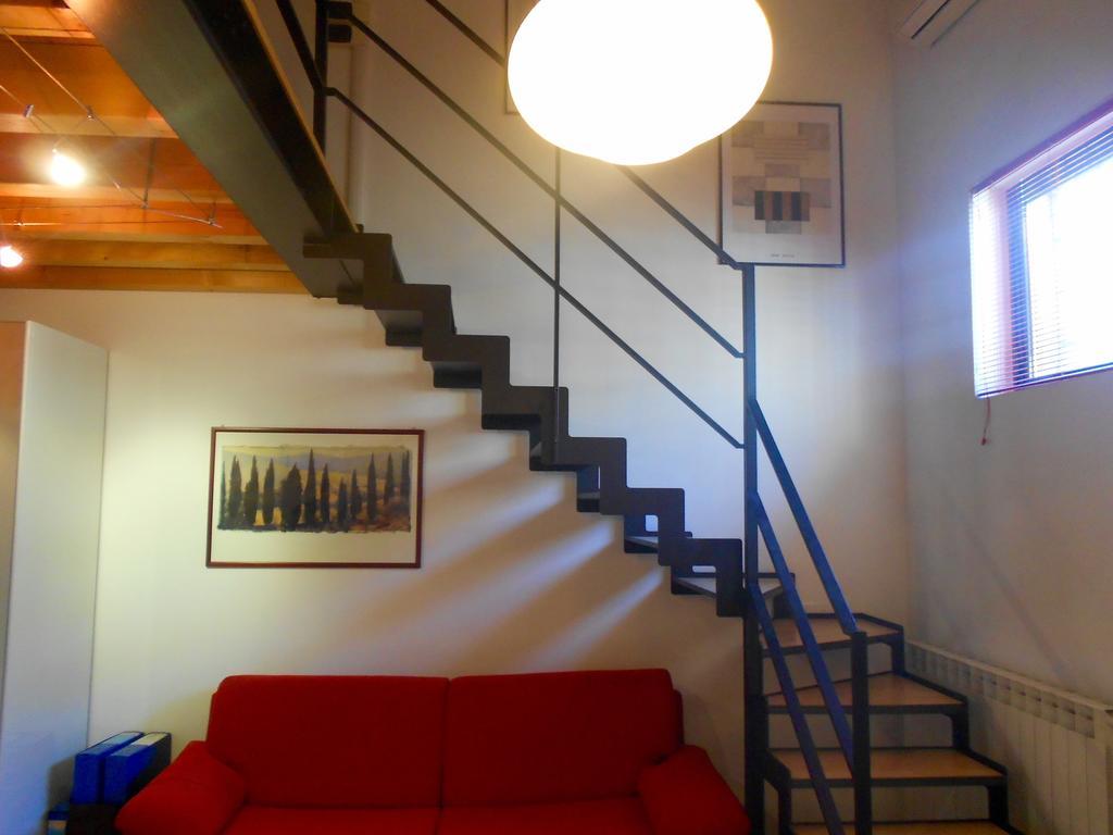 Flats4Rent Tommaso Apartment Verona Ngoại thất bức ảnh