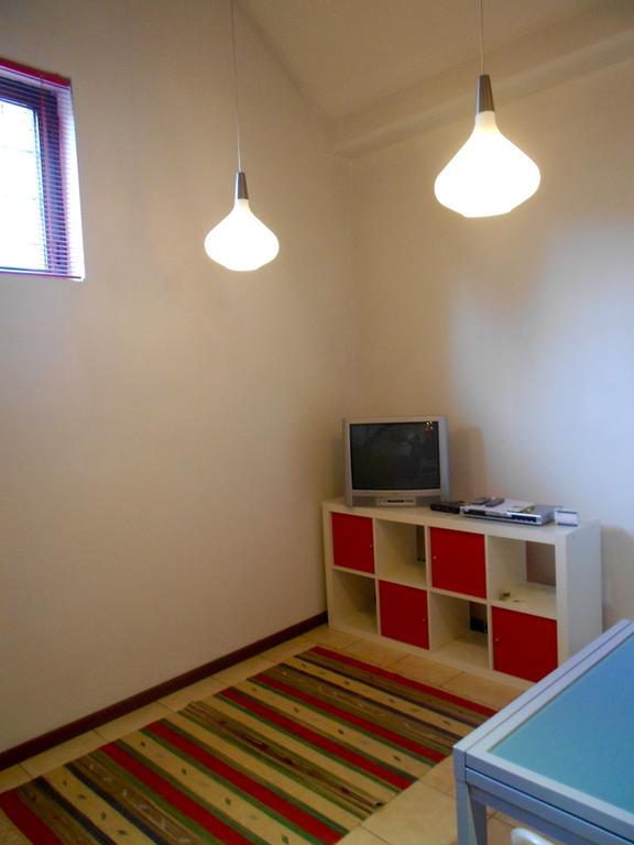 Flats4Rent Tommaso Apartment Verona Ngoại thất bức ảnh