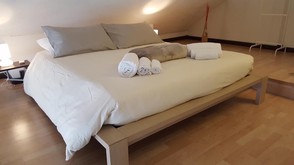 Flats4Rent Tommaso Apartment Verona Ngoại thất bức ảnh