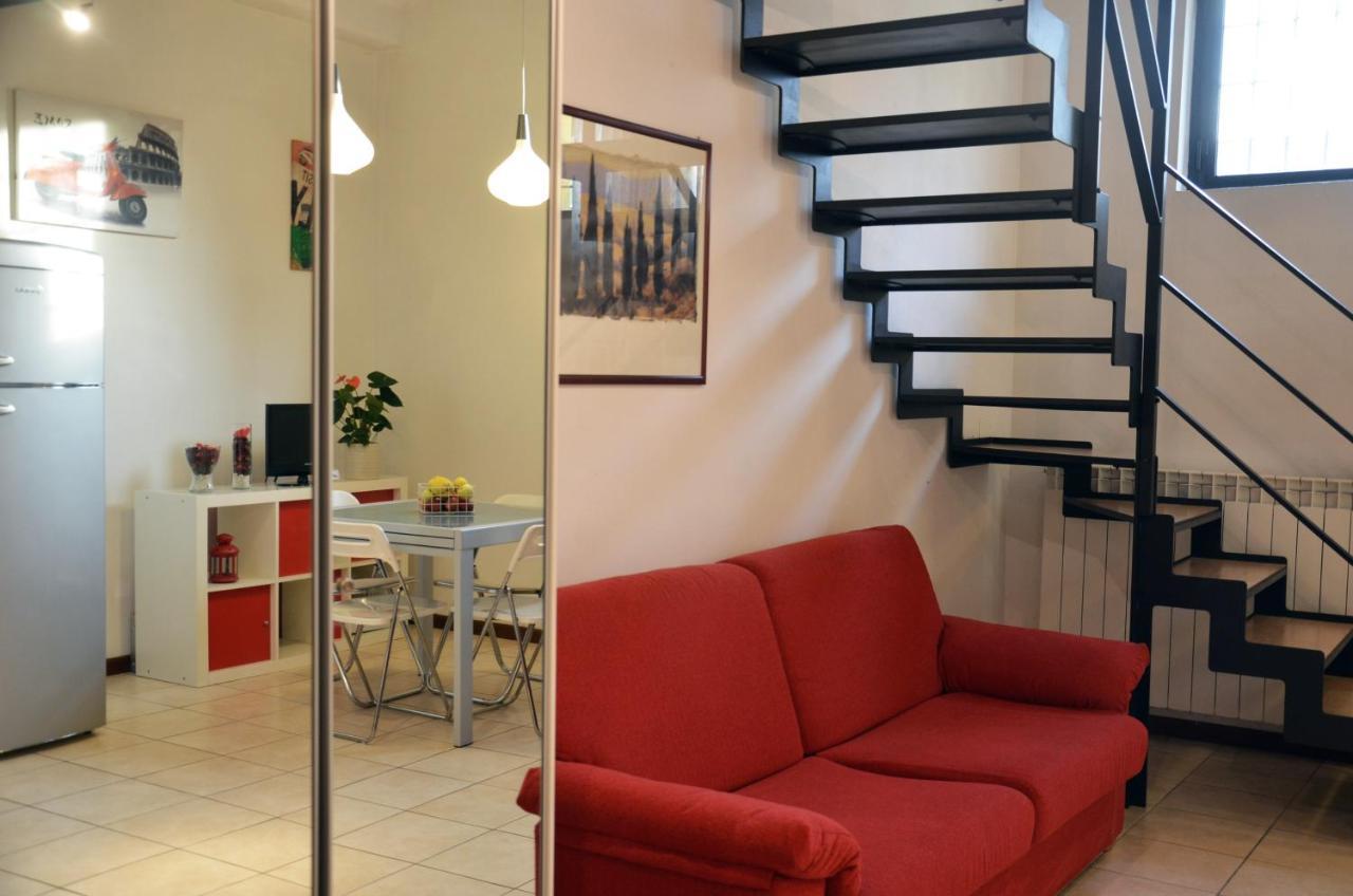 Flats4Rent Tommaso Apartment Verona Ngoại thất bức ảnh