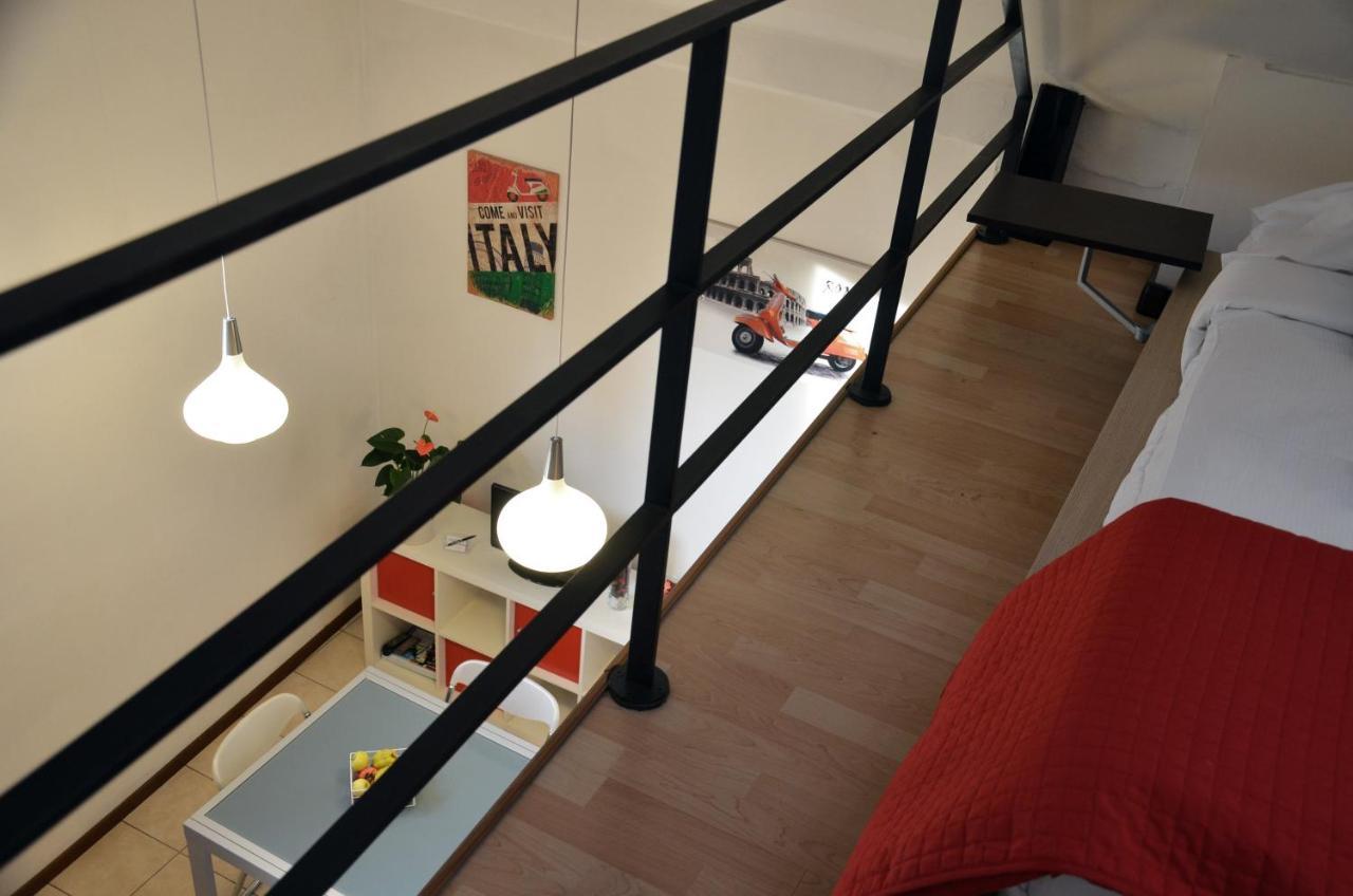 Flats4Rent Tommaso Apartment Verona Ngoại thất bức ảnh